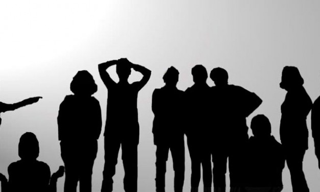 Teatro. Comediantes de comedia: «TRAST (H) ADAS»