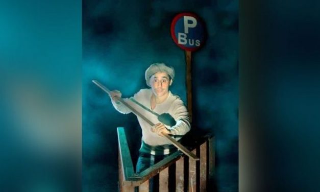 Teatru familiar. Higiénico Papel Teatro: El viaxe de Covaletti  
