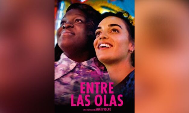 Cine – ‘Entre las olas’ 