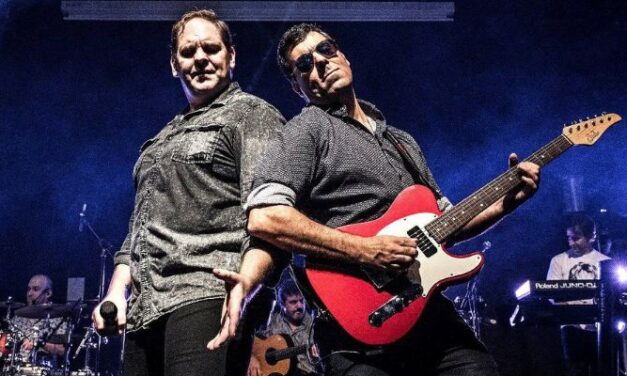 Música – EL ÚLTIMO TRIBUTO: ¡El espíritu del ÚLTIMO DE LA FILA!