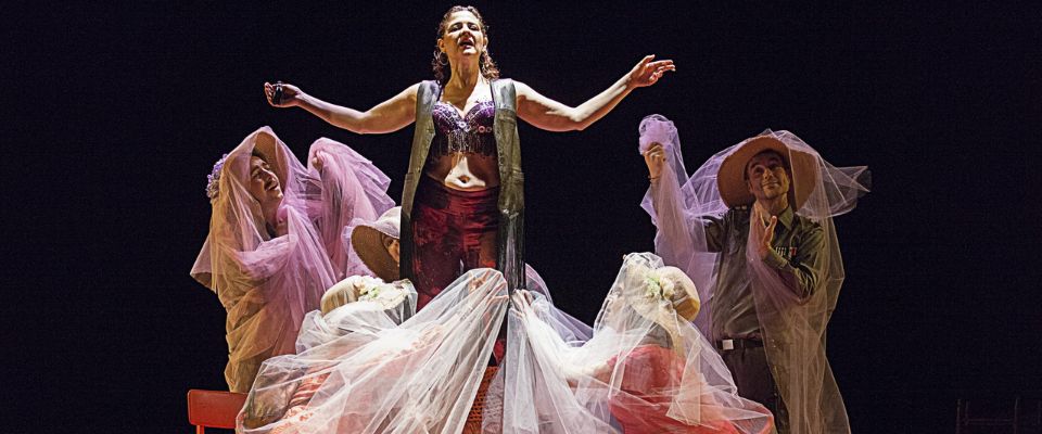 Teatro – Las niñas de Cádiz: Las Bingueras de Eurípides